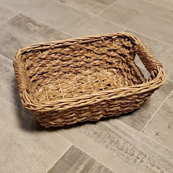 EUC Woven Thick SM Basket - Picture 1 of 4